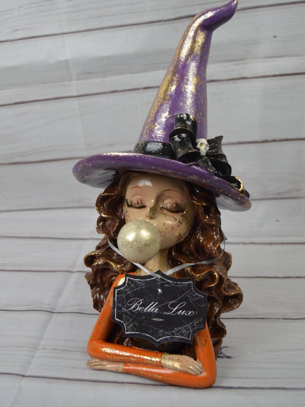 Bella Lux Bubble Blowing Witch Figure with skull and bow. 12"T NEW